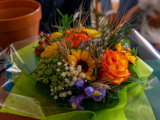 Le mariage de Lionnel et Emilie à Saint-Bonnet-de-Chirac, Lozère 28