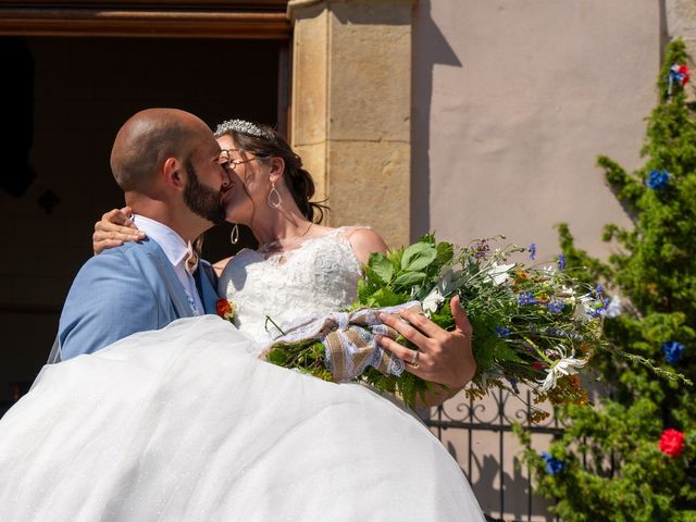 Le mariage de Lionnel et Emilie à Saint-Bonnet-de-Chirac, Lozère 60
