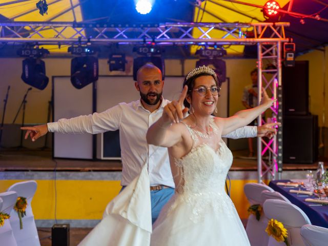 Le mariage de Lionnel et Emilie à Saint-Bonnet-de-Chirac, Lozère 98