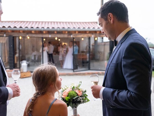 Le mariage de Julien et Alexandra à Mornand-en-Forez, Loire 45