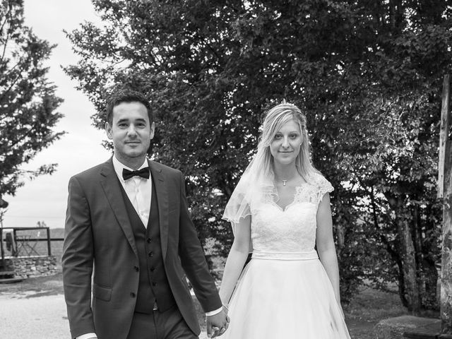 Le mariage de Julien et Alexandra à Mornand-en-Forez, Loire 42