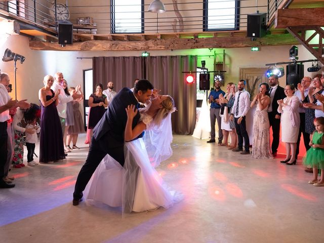 Le mariage de Julien et Alexandra à Mornand-en-Forez, Loire 81