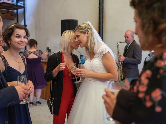 Le mariage de Julien et Alexandra à Mornand-en-Forez, Loire 49