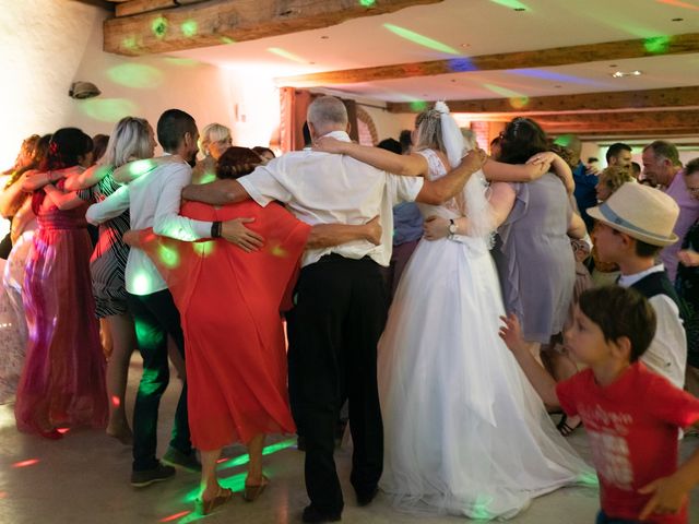 Le mariage de Julien et Alexandra à Mornand-en-Forez, Loire 88