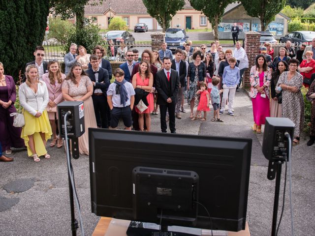 Le mariage de Etienne et Virginie à Irai, Orne 42