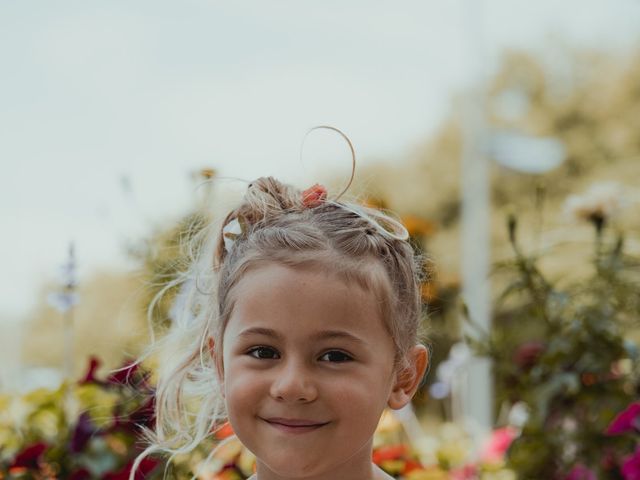 Le mariage de Cyril et Gwanaelle à Portes-lès-Valence, Drôme 13