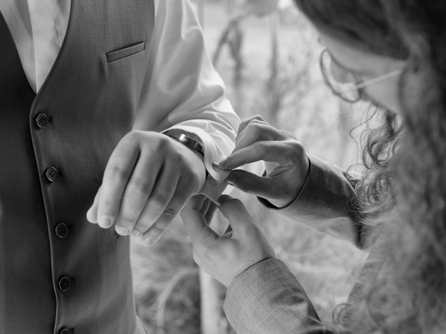 Le mariage de Victor et Ludivine  à Blaye, Gironde 1