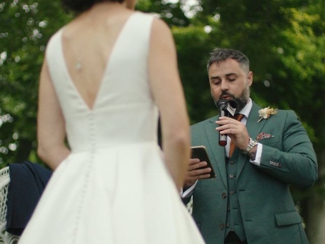 Le mariage de James et Pauline à Beaussais-sur-Mer, Côtes d&apos;Armor 9