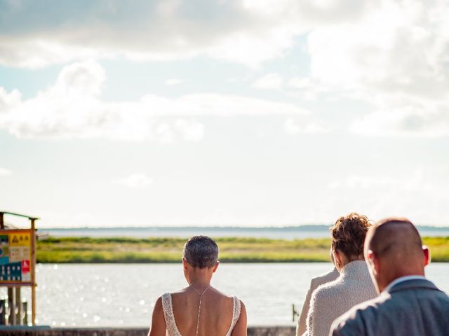 Le mariage de Pierre et Sabine à Bourcefranc-le-Chapus, Charente Maritime 47