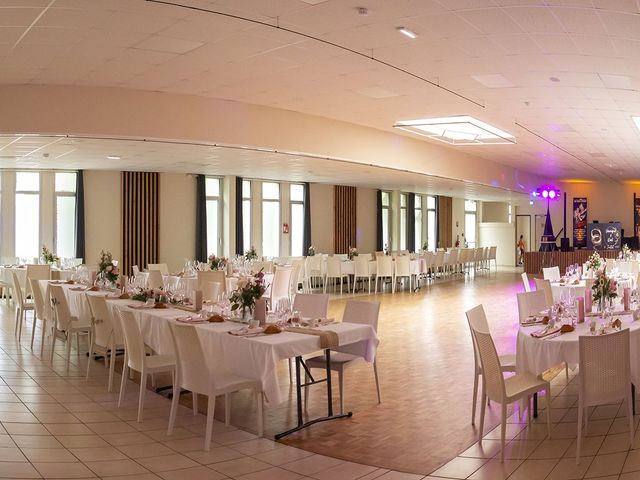 Le mariage de Karl et Véronique à La Brûlatte, Mayenne 7