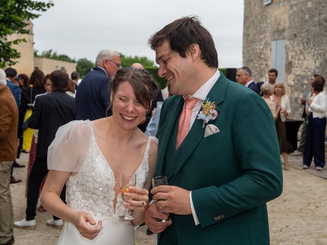 Le mariage de Bastien et Julie à Rochefort, Charente Maritime 10