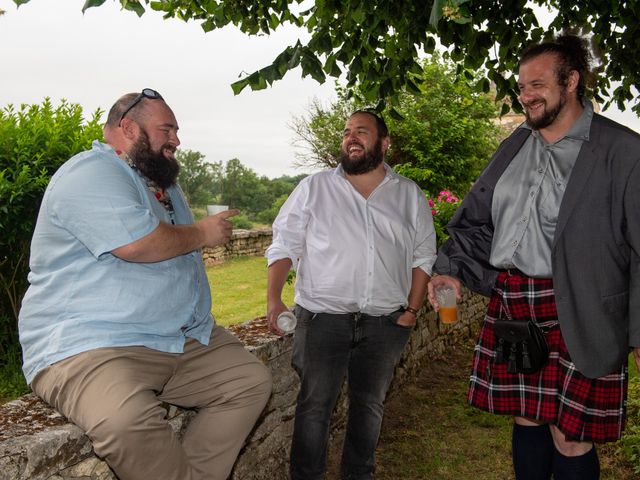 Le mariage de Bastien et Julie à Rochefort, Charente Maritime 13