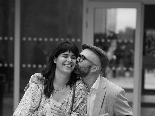 Le mariage de Bastien et Julie à Rochefort, Charente Maritime 16
