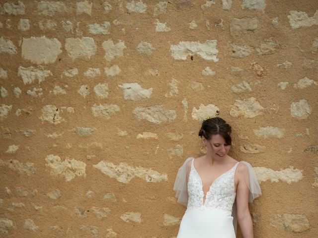 Le mariage de Bastien et Julie à Rochefort, Charente Maritime 19