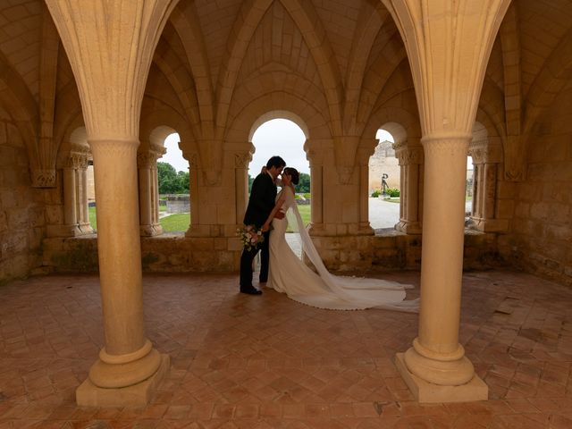 Le mariage de Bastien et Julie à Rochefort, Charente Maritime 24
