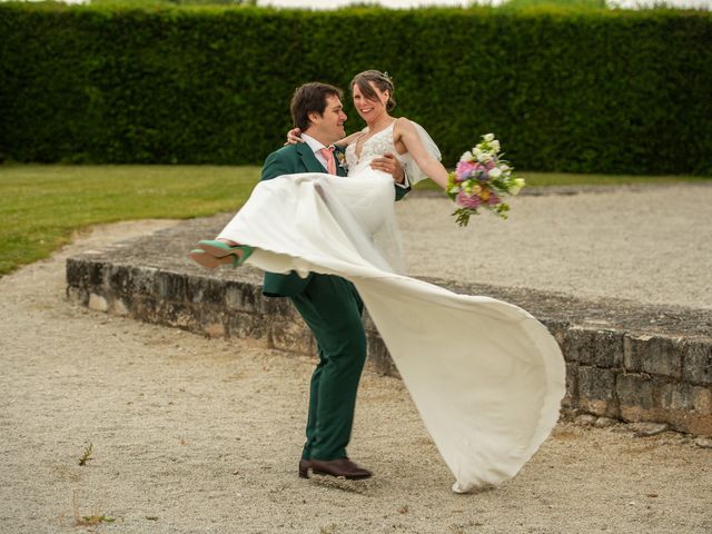Le mariage de Bastien et Julie à Rochefort, Charente Maritime 28