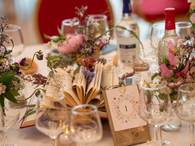 Le mariage de Bastien et Julie à Rochefort, Charente Maritime 36