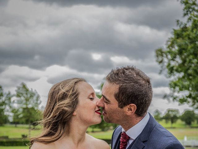 Le mariage de Gwenn et Johanna à Laval, Mayenne 18