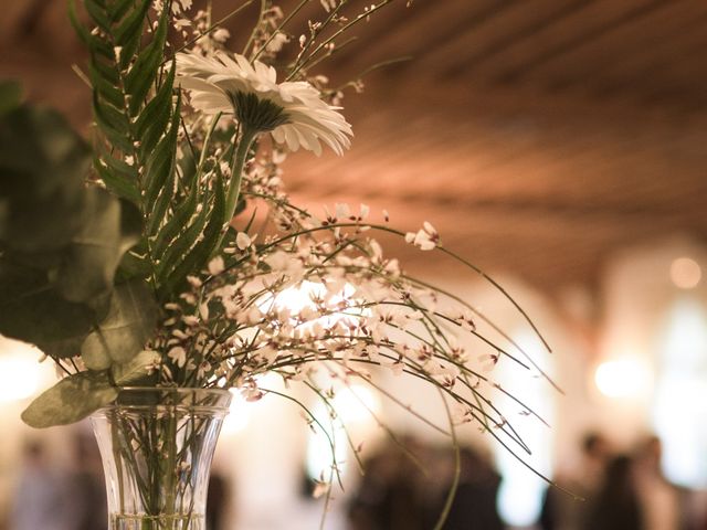 Le mariage de Olivier et Anaïs à Tours, Indre-et-Loire 4