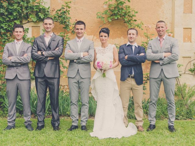 Le mariage de kevin et Lucie à Saint-Aulaye, Dordogne 10