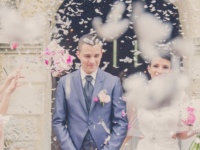 Le mariage de kevin et Lucie à Saint-Aulaye, Dordogne 56