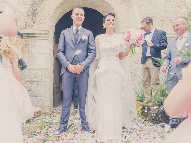 Le mariage de kevin et Lucie à Saint-Aulaye, Dordogne 59