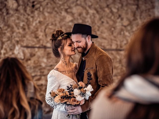 Le mariage de Maxime et Kitty à Althen-des-Paluds, Vaucluse 49