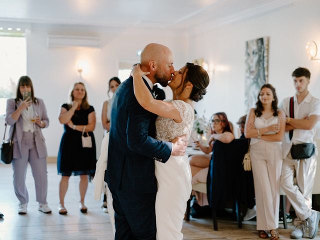 Le mariage de Anthony et Cynthia à Saint-Hilaire-d&apos;Ozilhan, Gard 51