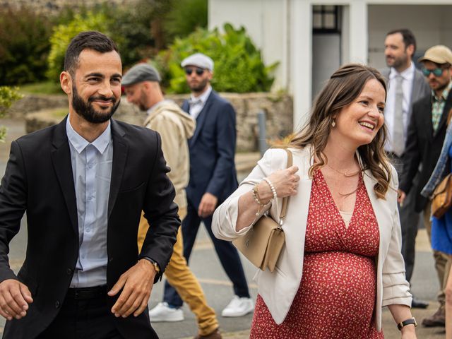 Le mariage de Stanislas et Laurianne à Plouha, Côtes d&apos;Armor 18