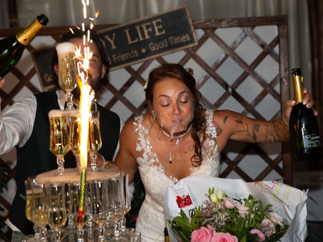 Le mariage de Arnaud et Delphine à Orléans, Loiret 65