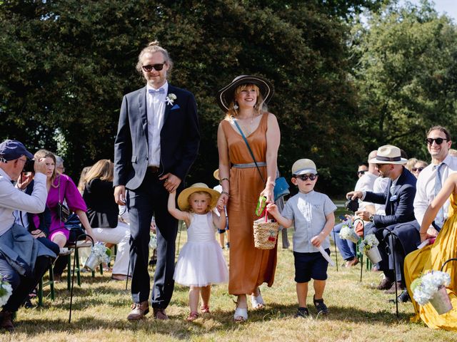 Le mariage de Florian et Margaux à Vasles, Deux-Sèvres 33