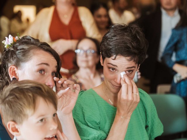 Le mariage de Fanny et Romain à Saint-Michel-l&apos;Observatoire, Alpes-de-Haute-Provence 12