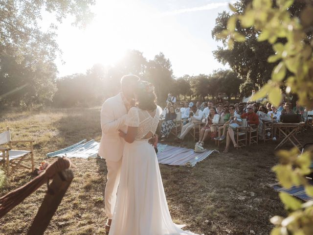 Le mariage de Fanny et Romain à Saint-Michel-l&apos;Observatoire, Alpes-de-Haute-Provence 24