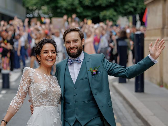 Le mariage de Arthur et Adibi à Le Bouscat, Gironde 57