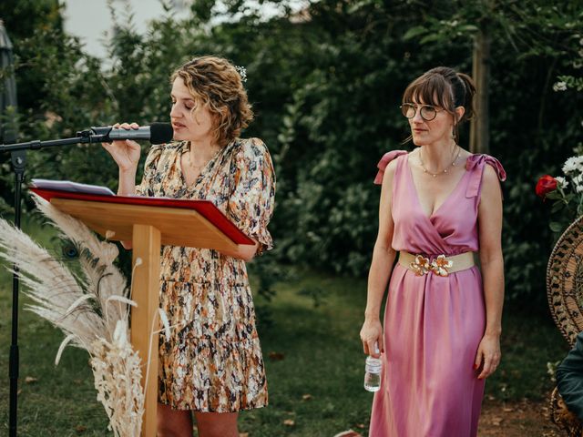 Le mariage de Thomas et Laure à Villié-Morgon, Rhône 16