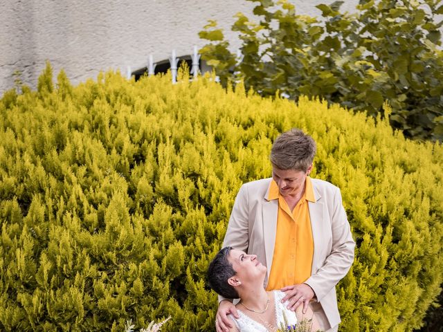 Le mariage de Anne et Pascaline à La Sauvetat-de-Savères, Lot-et-Garonne 29