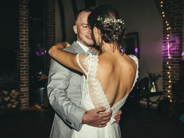 Le mariage de Morgann et Camille à Le Vaumain, Oise 95