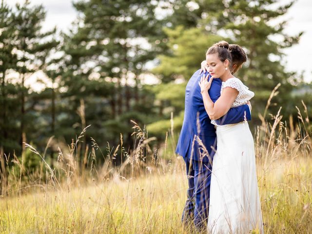 Le mariage de Aymeric et Noémie à Saint-Astier, Dordogne 31