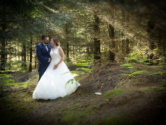 Le mariage de Florian et Elodie à Sévérac-le-Château, Aveyron 2