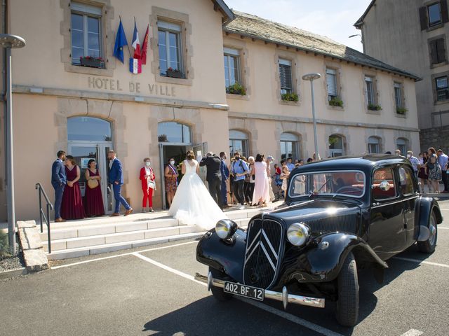 Le mariage de Florian et Elodie à Sévérac-le-Château, Aveyron 73