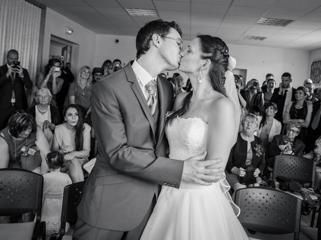 Le mariage de Thibault et Sandrine à Brives-Charensac, Haute-Loire 38