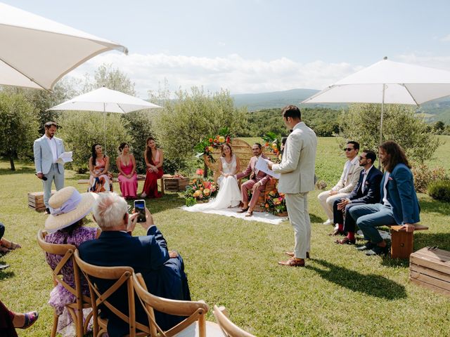 Le mariage de Alexandre et Laura à Oppedette, Alpes-de-Haute-Provence 54