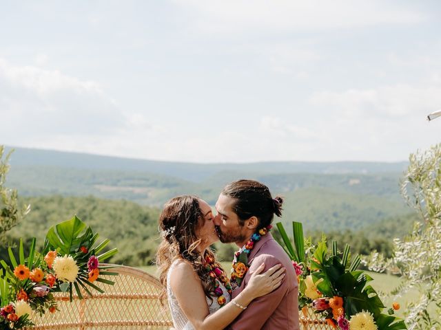 Le mariage de Alexandre et Laura à Oppedette, Alpes-de-Haute-Provence 75