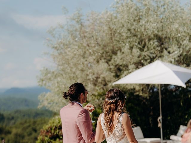 Le mariage de Alexandre et Laura à Oppedette, Alpes-de-Haute-Provence 84