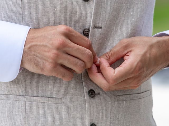 Le mariage de Cyril et Laure à Lagraulière, Corrèze 1