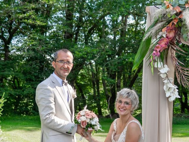 Le mariage de Cyril et Laure à Lagraulière, Corrèze 23