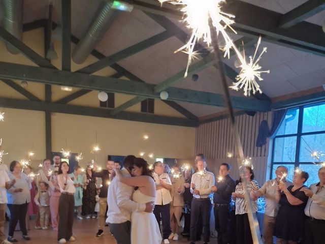 Le mariage de Bernard  et Francoise à Saint-Anthème, Puy-de-Dôme 32