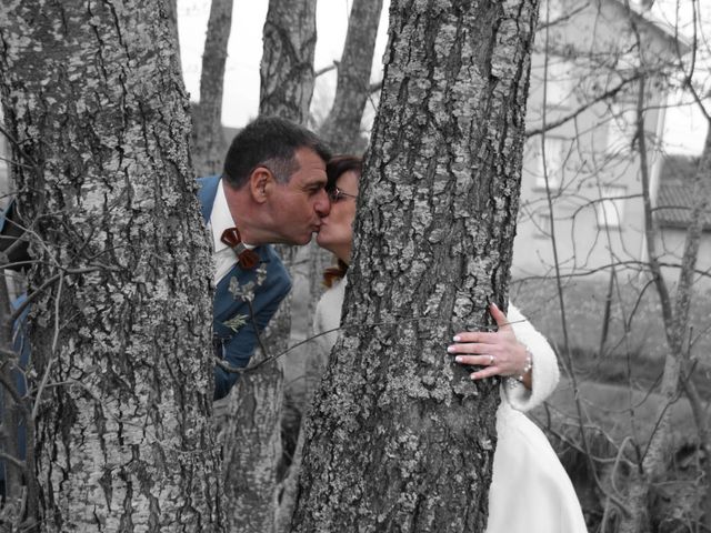 Le mariage de Bernard  et Francoise à Saint-Anthème, Puy-de-Dôme 40