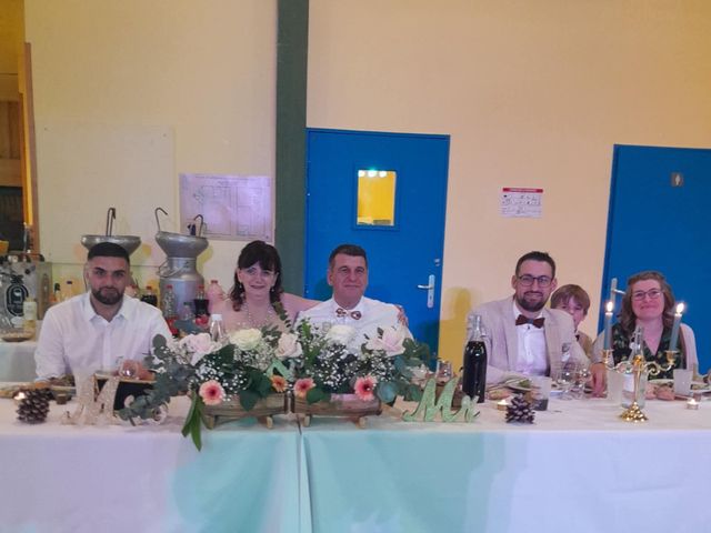 Le mariage de Bernard  et Francoise à Saint-Anthème, Puy-de-Dôme 45