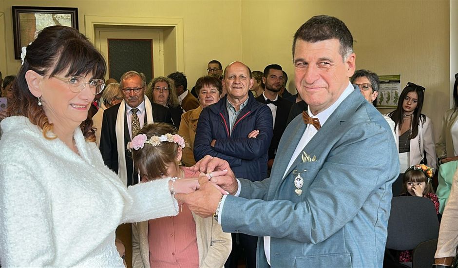 Le mariage de Bernard  et Francoise à Saint-Anthème, Puy-de-Dôme